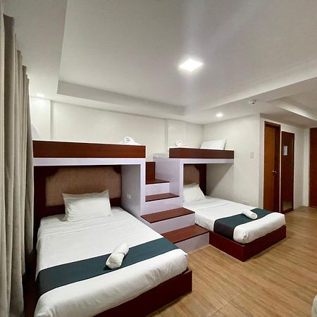 Staycation Hotel San Jose  Eksteriør bilde