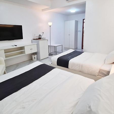 Staycation Hotel San Jose  Eksteriør bilde