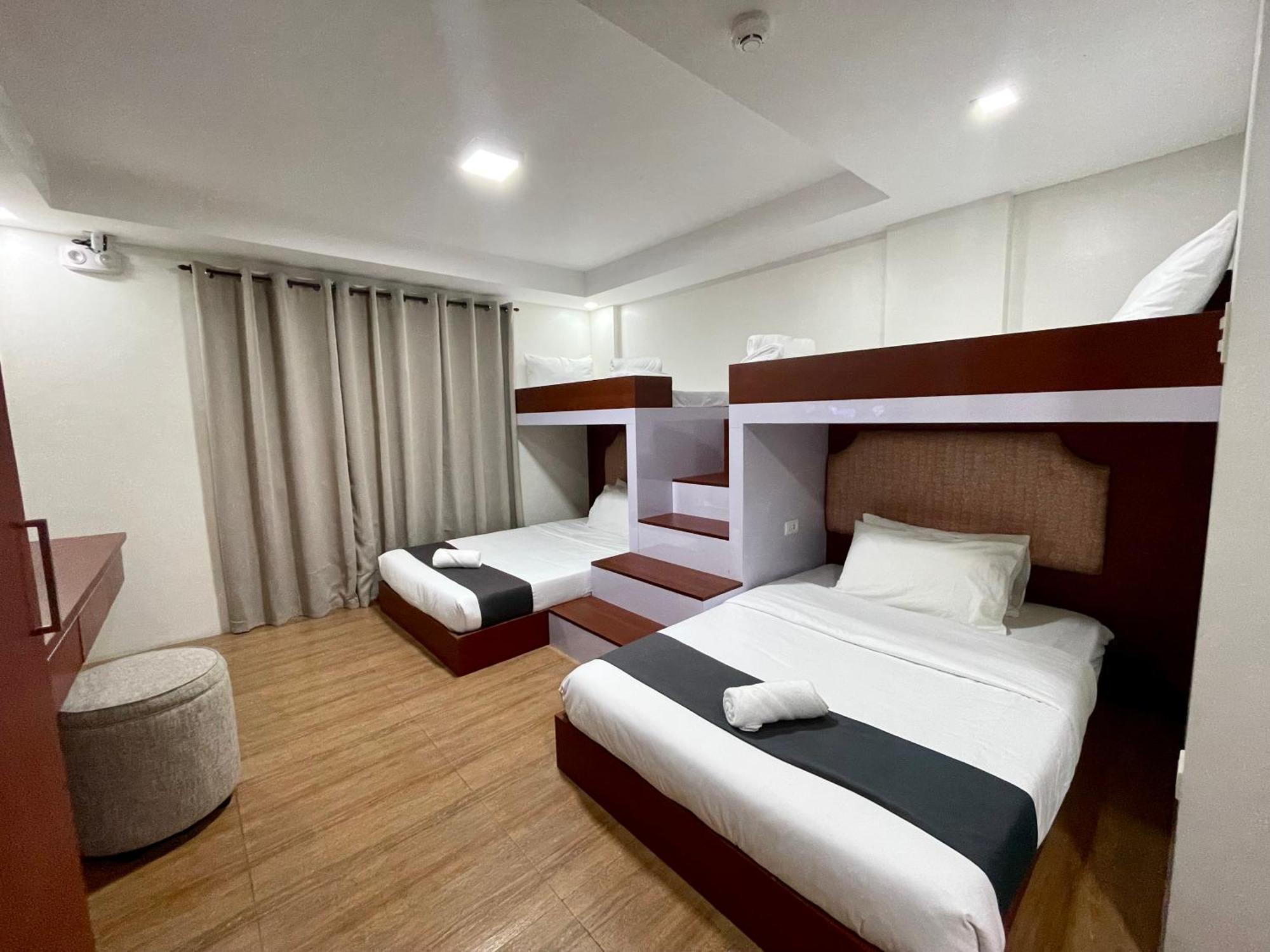 Staycation Hotel San Jose  Eksteriør bilde