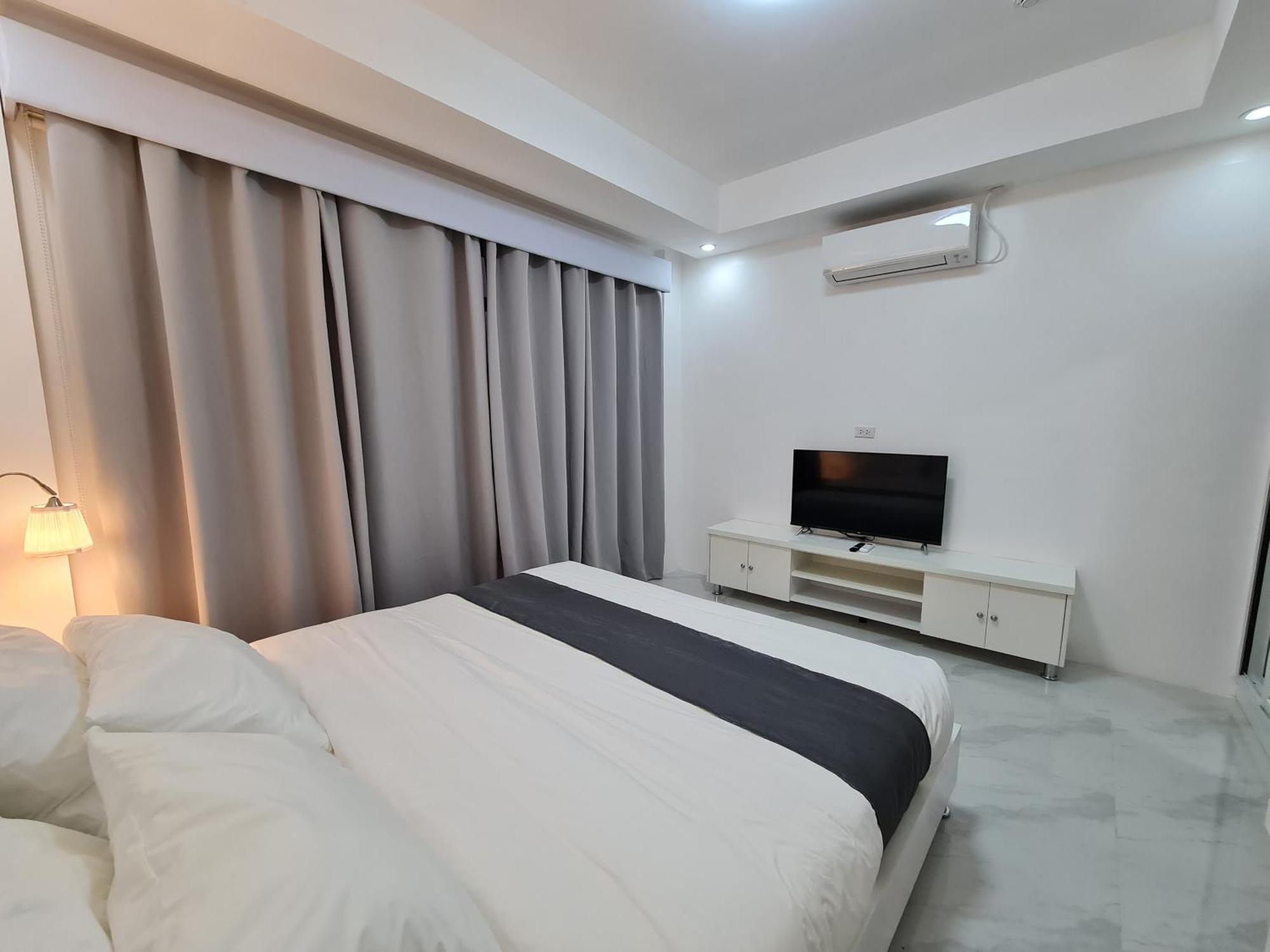 Staycation Hotel San Jose  Eksteriør bilde