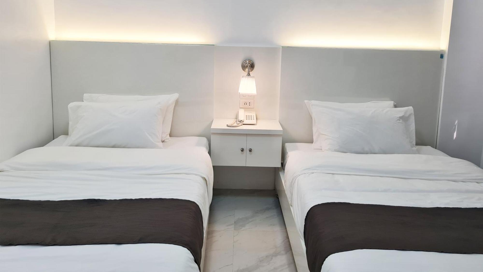 Staycation Hotel San Jose  Eksteriør bilde